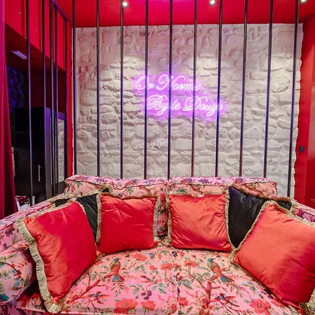 Jacuzzi&sauna - Or Norme By Le Douze - Love hotel *